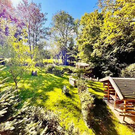 La Perchee Du Trappeur Lüks kamp alanı Écrainville