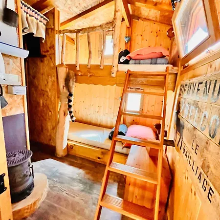 La Perchee Du Trappeur