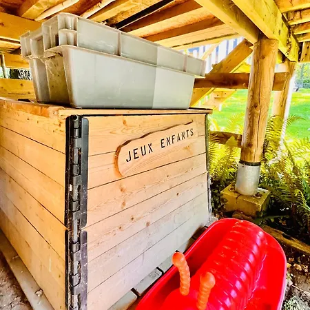 La Perchee Du Trappeur